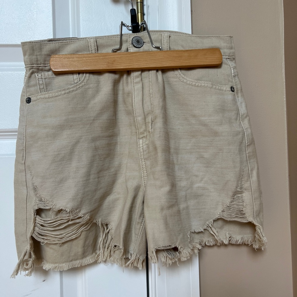 American Eagle high rise mom shorts